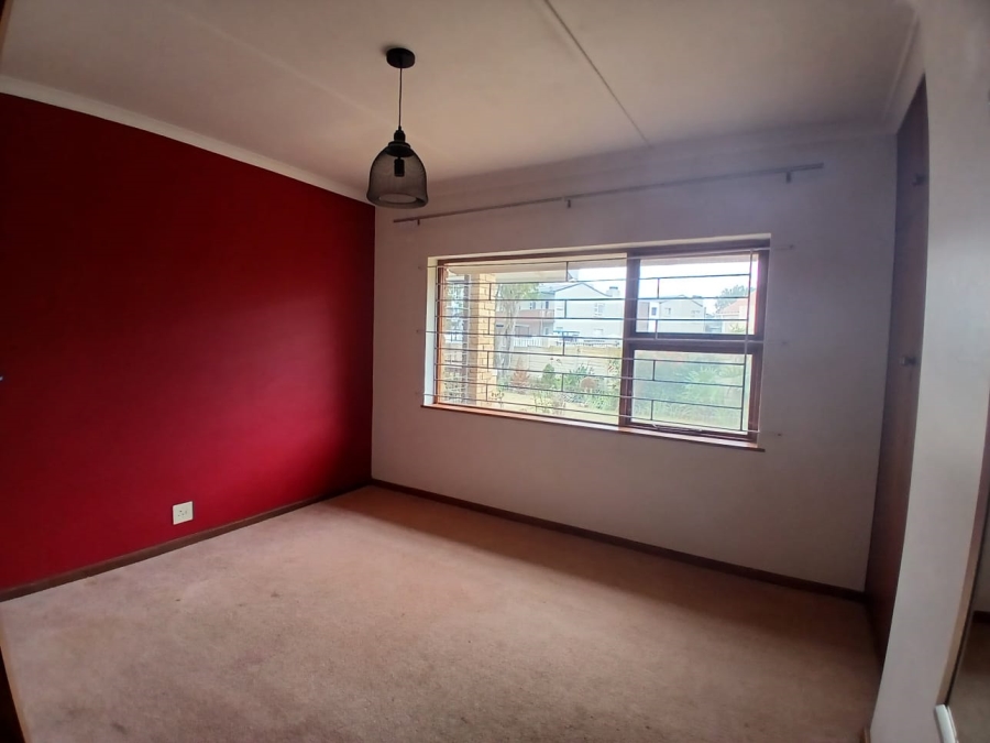 4 Bedroom Property for Sale in Hartenbos Central Western Cape